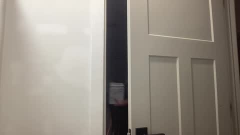 Snapshot of milfhunter1736 chatting on 11.30.25 HungCollege online show from 11.30.25