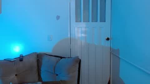 Snapshot of milfrosalie chatting on 02.13.26 Rosalie online show from 02.13.26