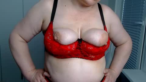 MilfScarlette online show from 07.22.26