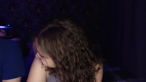 Snapshot of milk_slice chatting on 02.05.25 Stella and Neo online show from 02.05.25