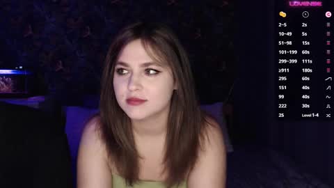 Snapshot of milk_slice chatting on 02.12.25 Stella and Neo online show from 02.12.25