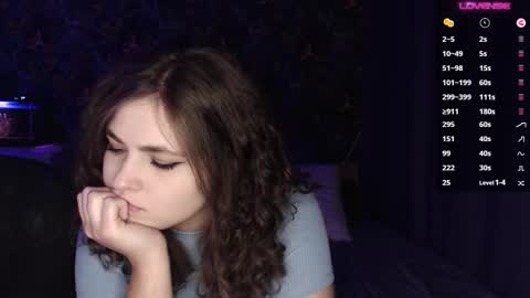 Snapshot of milk_slice chatting on 02.18.25 Stella and Neo online show from 02.18.25