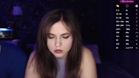 Snapshot of milk_slice chatting on 09.19.25 Stella and Neo online show from 09.19.25