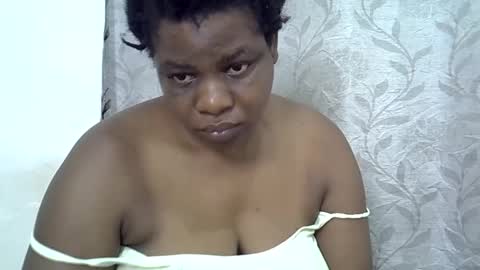 kinwity online show from 02.15.25