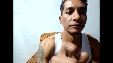 Snapshot of milkhammer chatting on 01.13.25 Hammer online show from 01.13.25