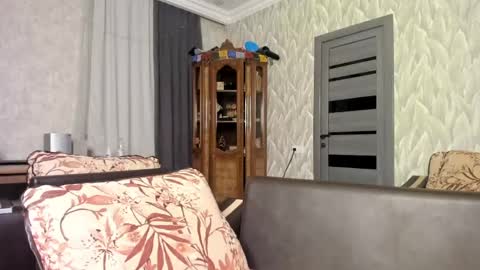 Isaac online show from 05.09.26