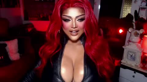 milkshakelavinia online show from 02.11.25