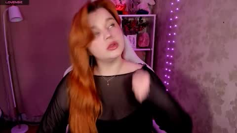 Snapshot of milky_wayx chatting on 02.18.26 Lisa online show from 02.18.26