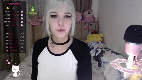 Snapshot of milkybunnyy chatting on 10.31.25  Novaleigh Nyan  online show from 10.31.25