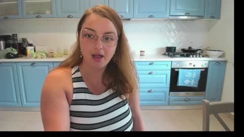 Livia online show from 09.13.25