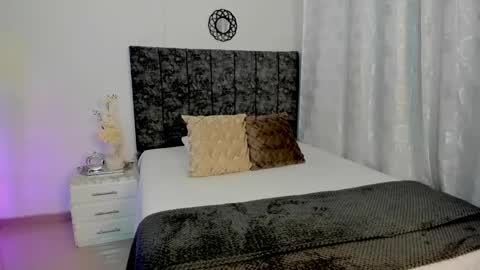 Milagros online show from 02.10.25