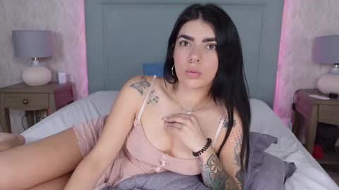 MillaBliss online show from 03.09.25