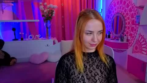 Snapshot of millana_hot chatting on 09.23.25 Milana online show from 09.23.25