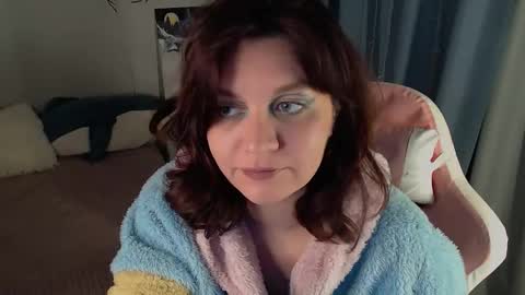 Snapshot of millapoolys chatting on 02.28.26 Milla online show from 02.28.26