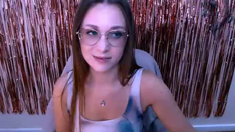 Snapshot of millasamsd chatting on 07.29.26 Milla online show from 07.29.26