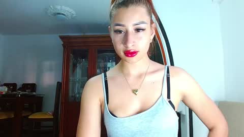 Snapshot of miller_sweet chatting on 01.18.25 Aleja online show from 01.18.25