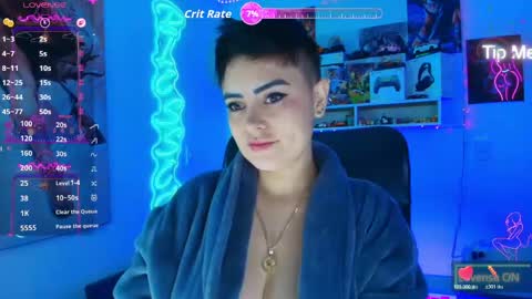 Im girl my name is Johana  online show from 06.05.26