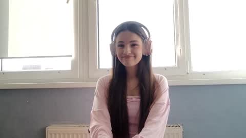 Snapshot of millicentowolabi chatting on 02.11.26 Lina online show from 02.11.26