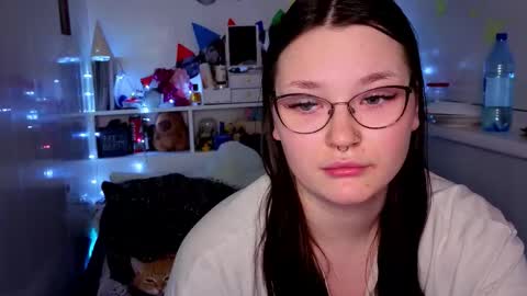 Millie online show from 11.01.25