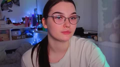 Millie online show from 11.03.25