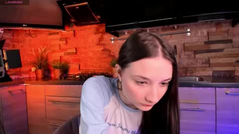 Snapshot of milliminimouse chatting on 02.20.26 milliminimouse online show from 02.20.26