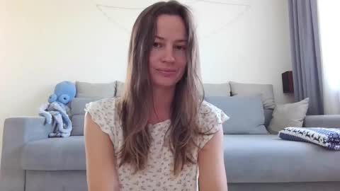 Snapshot of milly_browski chatting on 09.09.25 milly_browski online show from 09.09.25