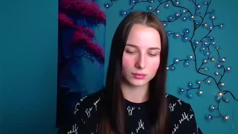 Milly online show from 10.21.25