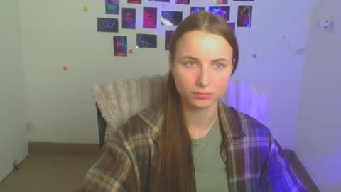 Snapshot of milly_liss chatting on 05.22.26 Milly online show from 05.22.26