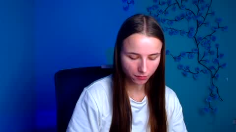 Snapshot of milly_liss chatting on 08.05.26 Milly online show from 08.05.26