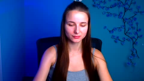 Snapshot of milly_liss chatting on 08.06.26 Milly online show from 08.06.26