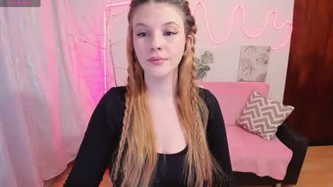 Snapshot of millysandlerr chatting on 07.09.26 millysandlerr online show from 07.09.26