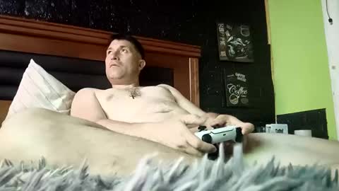 milo8223 online show from 12.24.24