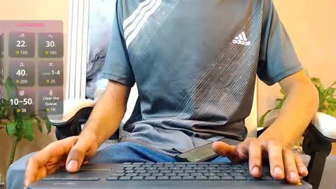 Snapshot of milo_cruz chatting on 11.29.25 Milo Cruz online show from 11.29.25