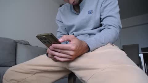 miloslove online show from 02.25.26