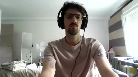 MiltonMox online show from 06.03.26