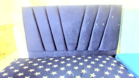 milu_18_ online show from 10.26.25