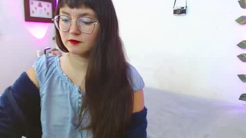 mily_baker online show from 01.08.26