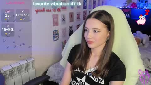 Snapshot of milyamess chatting on 02.21.25 Emily online show from 02.21.25