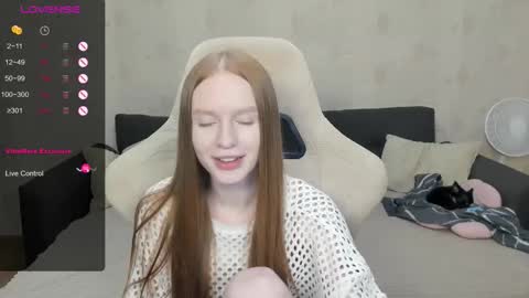 Snapshot of milymi_ chatting on 09.17.25 Milena and Jasper online show from 09.17.25