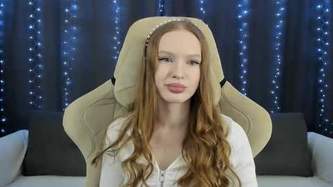 Snapshot of milymi_ chatting on 01.06.26 Milena and Jasper online show from 01.06.26