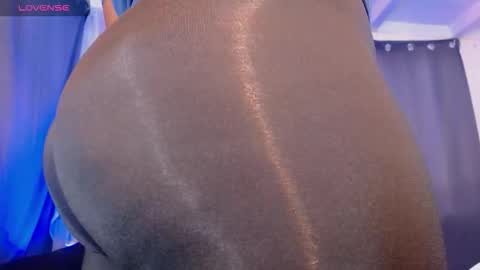 Snapshot of mimi_gil chatting on 02.07.26 Mimi online show from 02.07.26