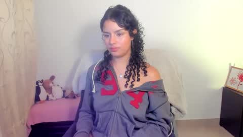 Snapshot of mimi_sa chatting on 05.10.26 Mimii online show from 05.10.26