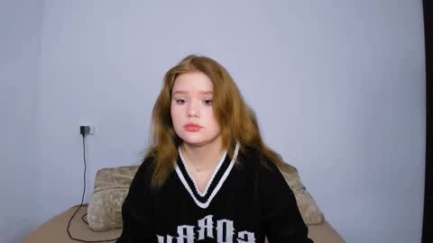 hi Im Mina  online show from 01.10.26