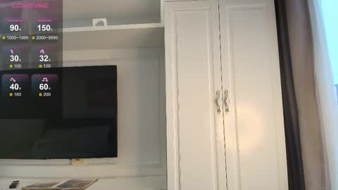 Mina online show from 11.16.25