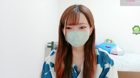 mina_x online show from 09.11.25