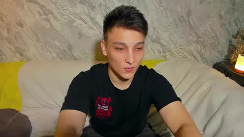 Snapshot of minato_kono chatting on 01.15.25 minato_kono online show from 01.15.25