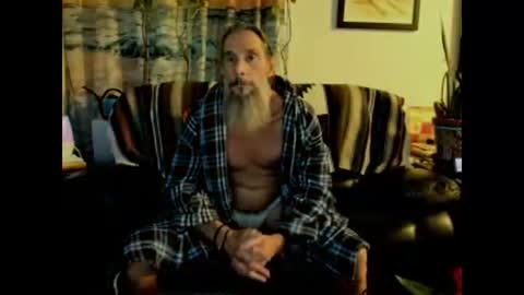 Snapshot of mindphuk chatting on 02.15.25 mindphuk online show from 02.15.25