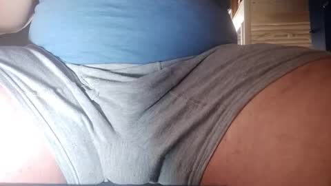 Snapshot of minecraftpickaxe chatting on 11.24.25 minecraftpickaxe online show from 11.24.25