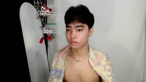 mingkla_man online show from 06.11.26