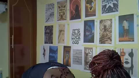 Snapshot of mini_karee chatting on 03.20.26 mini_karee online show from 03.20.26